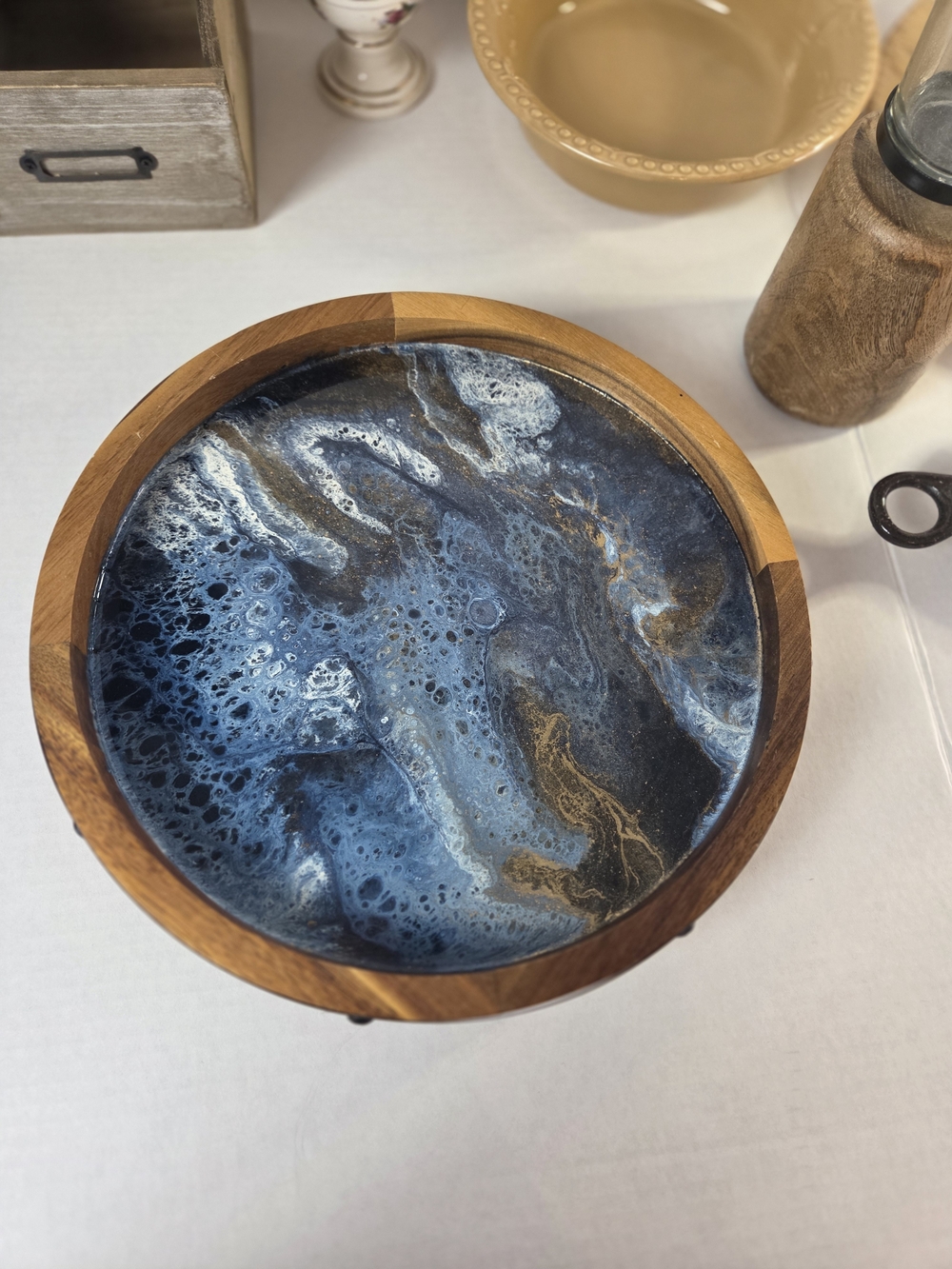 Handmade Resin and Wood Decorative Lazy Susan